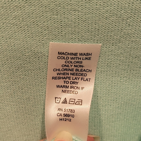 Maurices V-Neck Lace Front Cardigan NWOT Medium - Picture 5 of 6